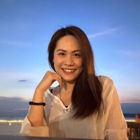 Esther T.