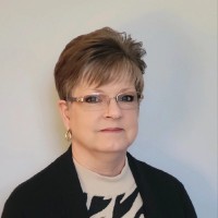 Lisa Dale