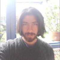 Andrés González
