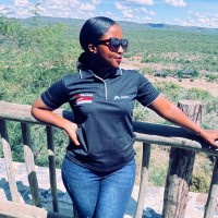 Larona Monate