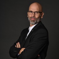 Csaba Rosta