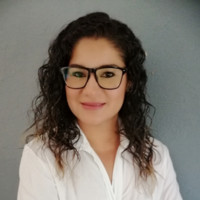 Iris Paulina Solis Dueñas