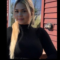 Andra R.