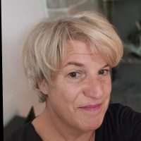 Louise Lacroix
