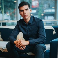 Luis Tobar Gómez