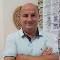 Adailton Carlos Volkmann