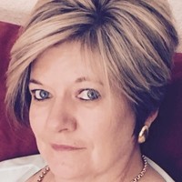 Deryn Roberts