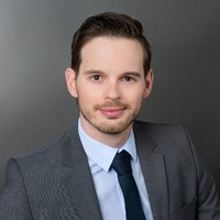 Dr. Lars Kreissner