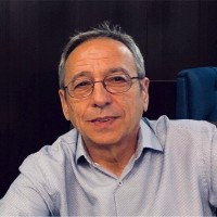 Robert Sucillon