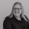 Samantha Thompson, Mba