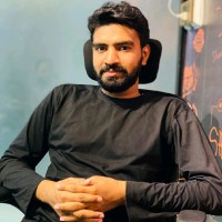 Naveed Malik
