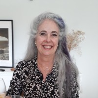 Maria Claudia Sampaio Peixoto Busiaux
