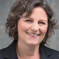Iris Huth