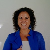 Esther Van Gangelen