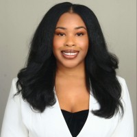 Nia Roberts