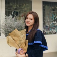 Hue Le (Emma)