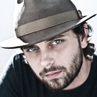 Zachary Dixon
