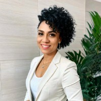Debora Pires
