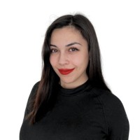Lorena Alvial Torres