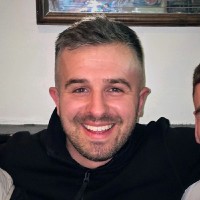 Robbie McNab