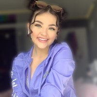 Kaitlan Tomasek