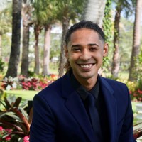 Bryan Santos