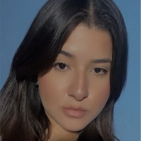 Hellen R.