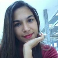 Sthefanie Brito