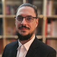 Alexandre E.