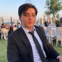 İsmet Akpınar