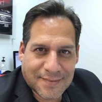 Leo Dominguez