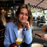 Amber Van 'T Hof
