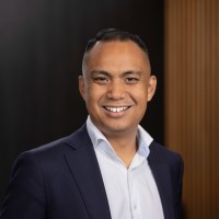 Adrian Flores
