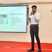 Saktheeswaran S
