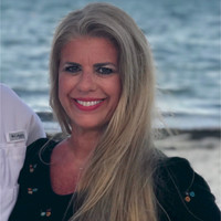 Deeann Carr