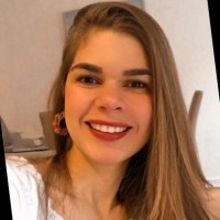 Rebeca Lustosa