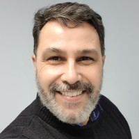 Adriano Oliveira