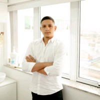 Daniel C Alverca