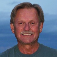 Dave E Hoyt