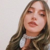 Özlem Y