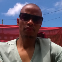 Xolani Tata