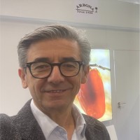 Yves Varo