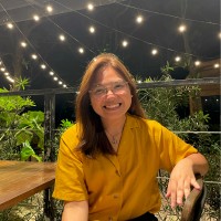 Nina Isabel Duque