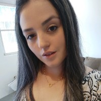 Quezia Siqueira
