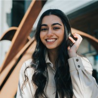 Arezou Hakimi