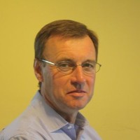 Dr Andy Jones