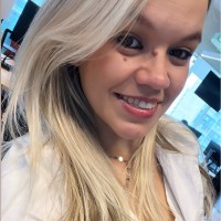 Caroline Dos Santos