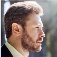 Anton Nezhdanov