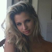Victoria Decelle