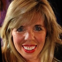 Julie Kelly